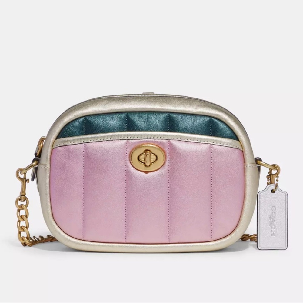 Coach Small Camera Bag With Colorblock Quilting Brand New with Tags 🩷🔥